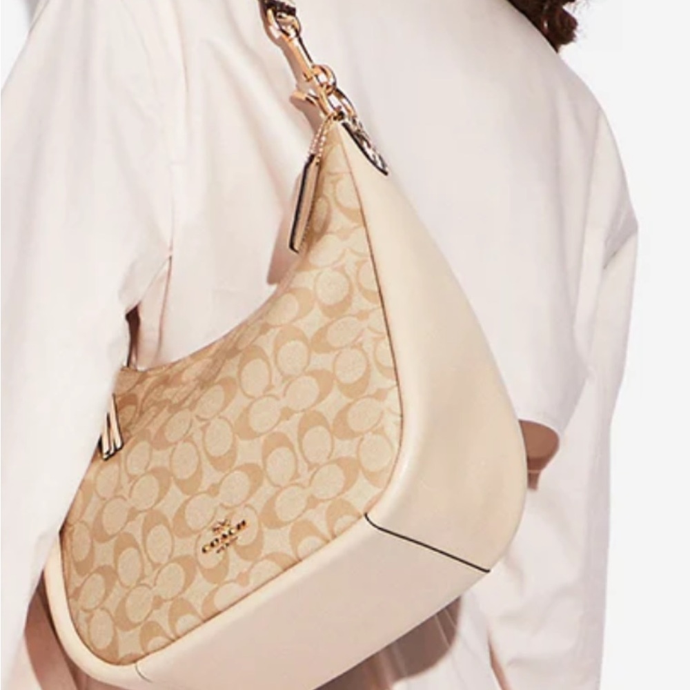 Coach Jules Hobo Bag